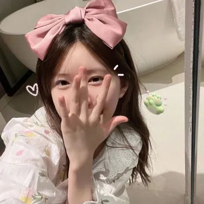 八个拔河女